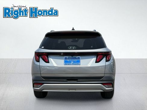 Used 2025 Hyundai Tucson SEL AWD/4WD image 7