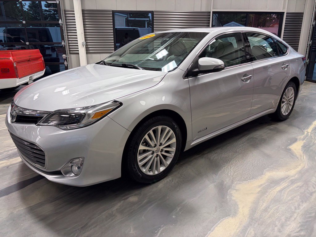 Used 2014 Toyota Avalon XLE Touring FWD image 39