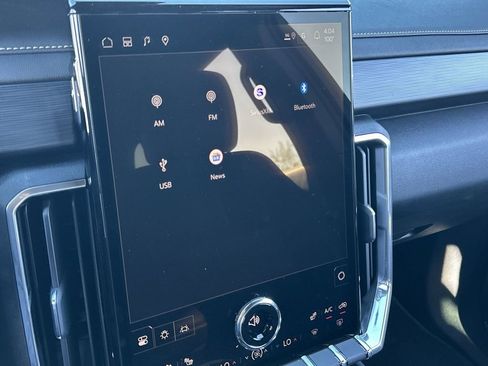 New 2026 GMC Acadia Elevation AWD/4WD image 13