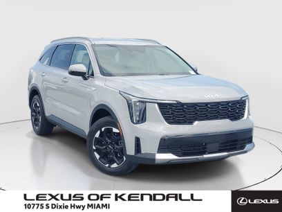 Used 2025 Kia Sorento S