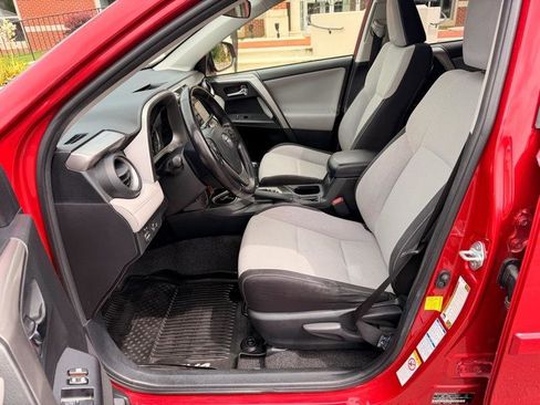 Used 2017 Toyota RAV4 XLE w/ All Weather Liner Package AWD/4WD image 14