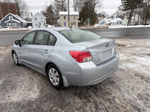 Used 2013 Subaru Impreza 2.0i image 3