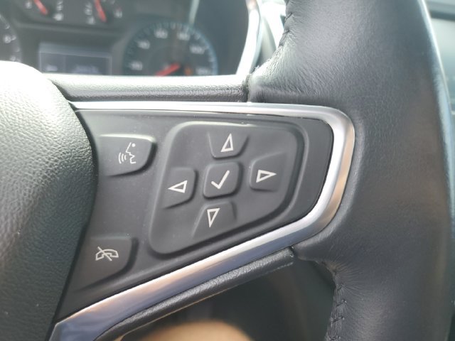 Used 2018 Chevrolet Equinox LT FWD image 13