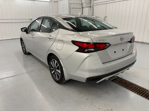 Used 2025 Nissan Versa SV w/ Trunk Package FWD image 4