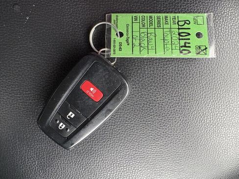 Certified 2024 Toyota RAV4 XLE image 23