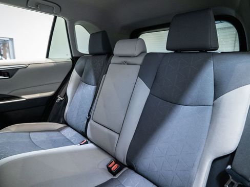 Certified 2024 Toyota RAV4 XLE image 30