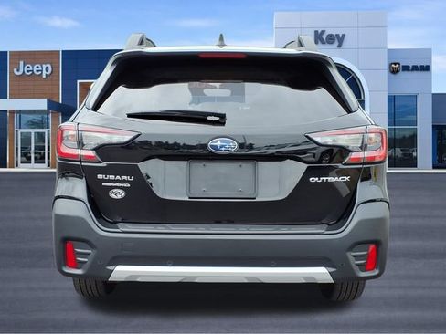 Used 2022 Subaru Outback Limited AWD/4WD image 4
