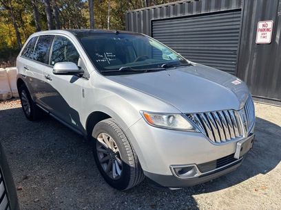 Used 2014 Lincoln MKX FWD w/ Equipment Group 102A