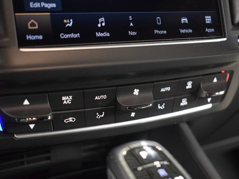 Certified 2023 Maserati Levante Modena AWD/4WD image 34
