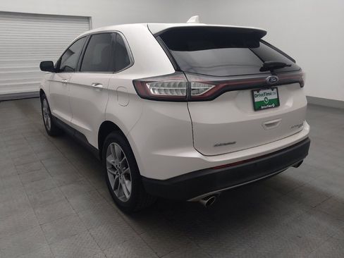 Used 2018 Ford Edge Titanium w/ Ford Safe & Smart Package FWD image 5