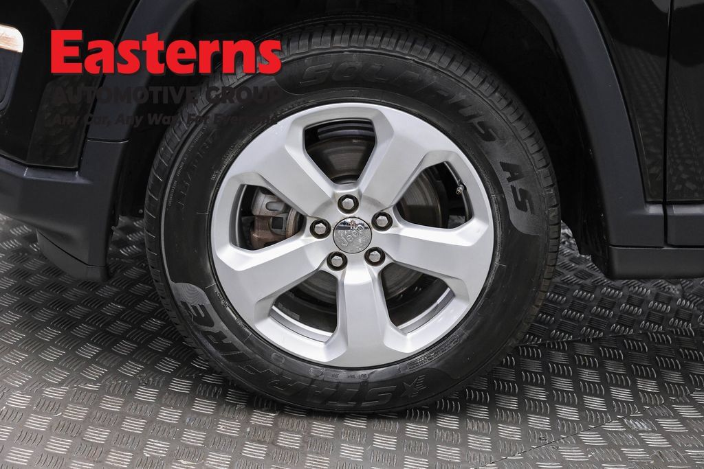 Used 2018 Jeep Compass Latitude w/ Popular Equipment Group AWD/4WD image 33