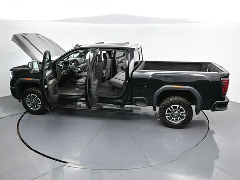 Used 2024 GMC Sierra 2500 AT4 w/ AT4 Premium Plus Package AWD/4WD image 43