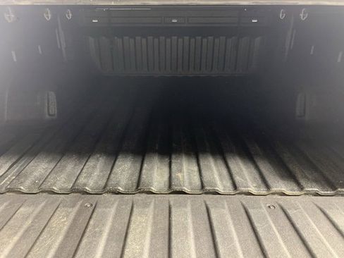 Used 2019 GMC Sierra 1500 SLE w/ SLE Value Package image 8