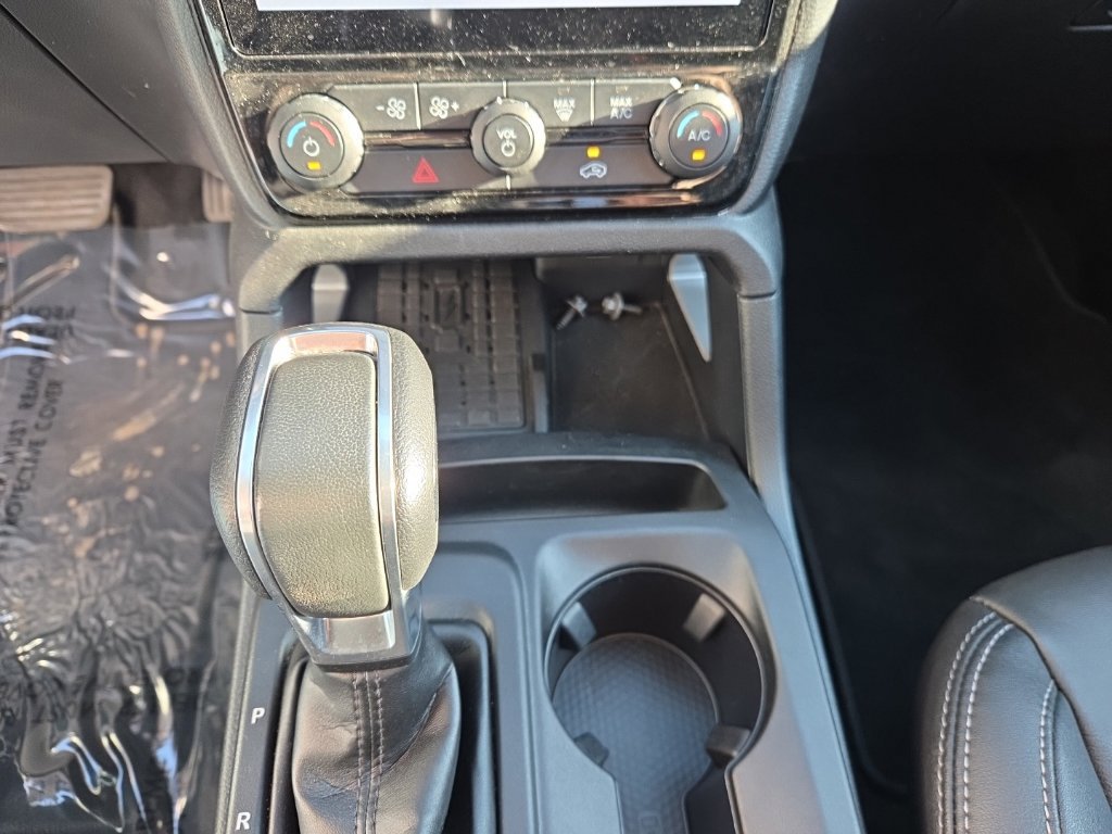 Used 2025 Ford Ranger Lariat w/ FX4 Off-Road Package AWD/4WD image 18