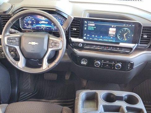 Used 2023 Chevrolet Silverado 1500 LT image 27