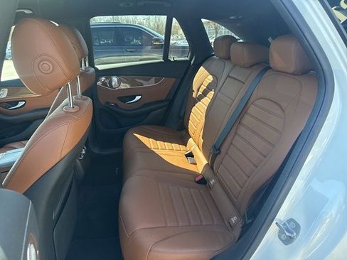 Used 2019 Mercedes-Benz GLC 43 AMG 4MATIC image 4