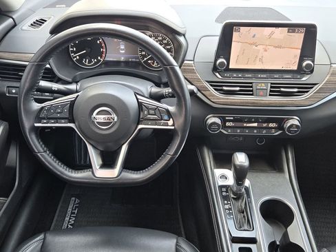 Used 2019 Nissan Altima 2.0 Edition One image 26