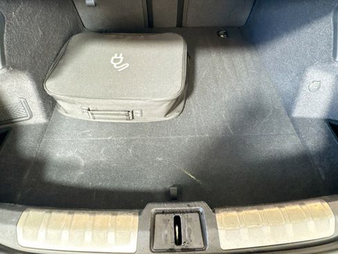 Used 2022 Audi RS e-tron GT w/ Year 1 Package image 24