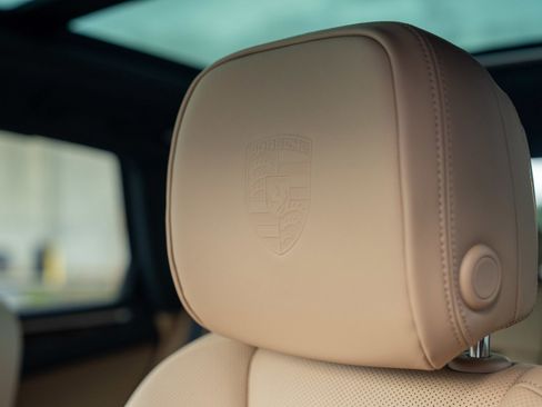 New 2026 Porsche Macan S AWD/4WD image 13