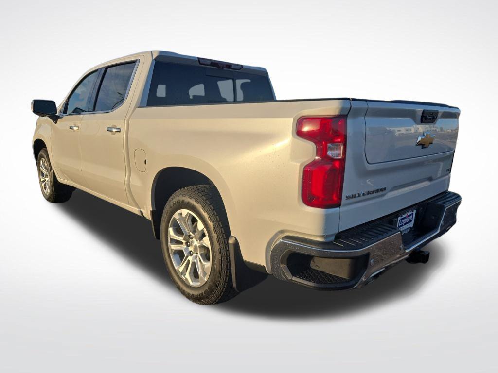 Used 2024 Chevrolet Silverado 1500 LTZ w/ LTZ Premium Package AWD/4WD image 6