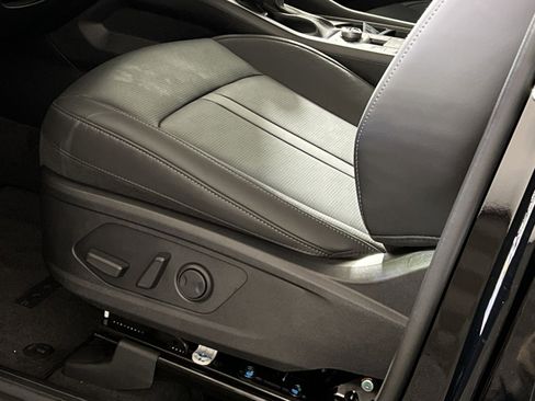 New 2026 Kia Sorento S image 12