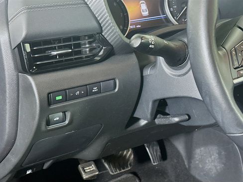 Used 2023 Nissan Sentra SV w/ All-Weather Package image 17