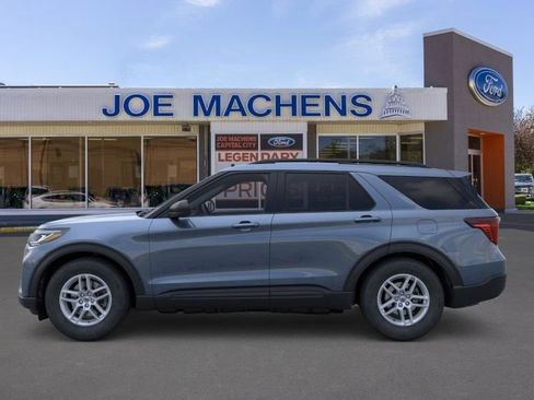 New 2026 Ford Explorer Active AWD/4WD image 4