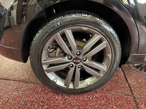 Used 2016 Kia Soul + w/ Tarmac Special Edition image 11