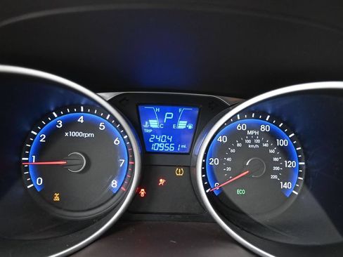 Used 2015 Hyundai Tucson SE AWD/4WD image 23