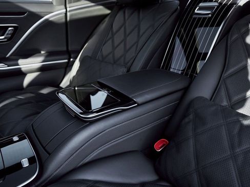 Used 2023 Mercedes-Benz Maybach S 680 4MATIC image 49