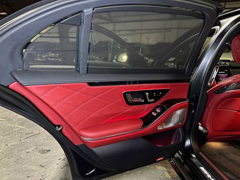 New 2026 Mercedes-Benz S 63 AMG S image 22