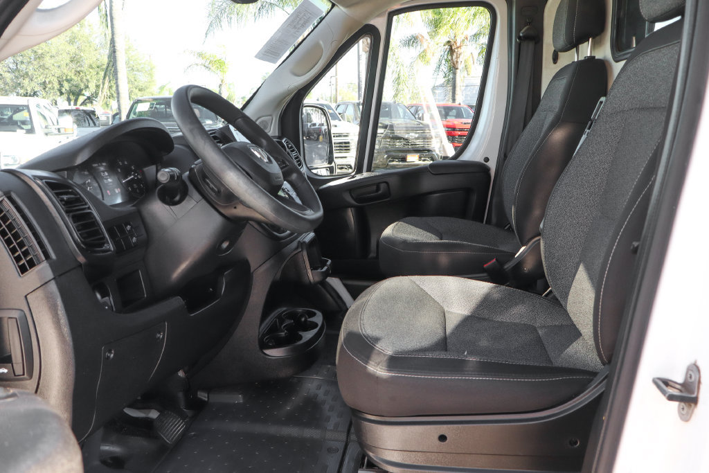 Used 2025 RAM ProMaster 2500 FWD image 21