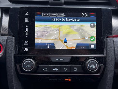 Used 2017 Honda Civic Type R image 16