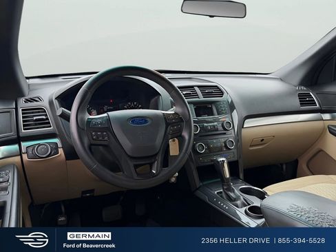 Used 2016 Ford Explorer FWD image 10