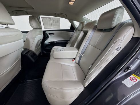 Certified 2016 Toyota Avalon XLE Premium FWD image 27