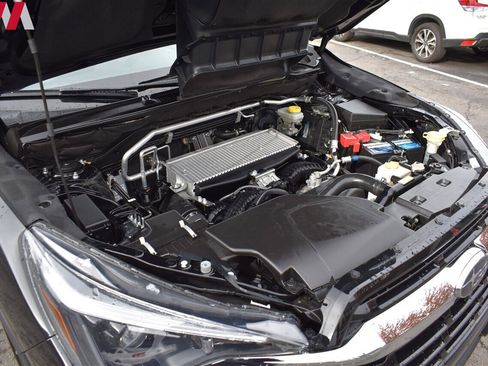 Used 2024 Subaru Ascent Touring AWD/4WD image 32