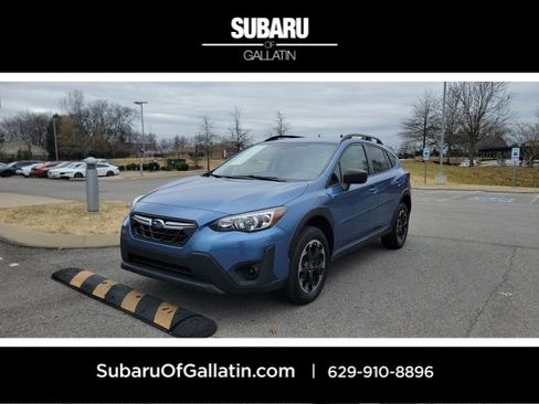 Used 2023 Subaru Crosstrek 2.0i image 1