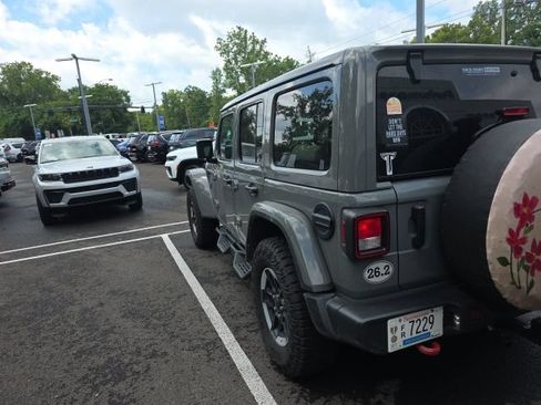 Used 2021 Jeep Wrangler Unlimited Rubicon AWD/4WD image 12