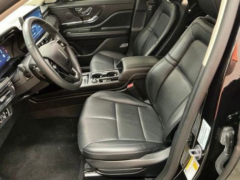 Used 2024 Lincoln Corsair Reserve w/ Jet Appearance Package FWD image 12