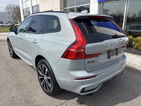 Used 2025 Volvo XC60 B5 Plus AWD/4WD image 3