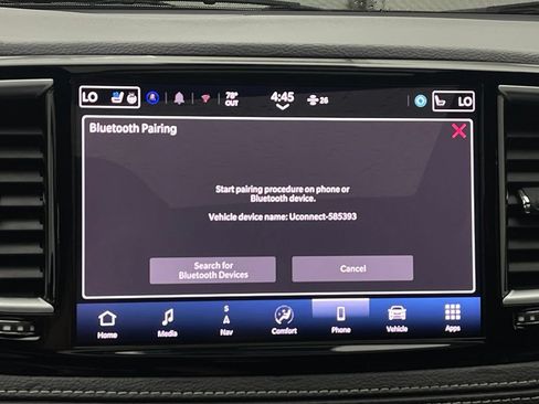 Used 2025 Chrysler Pacifica Limited FWD image 27