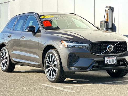 Used 2025 Volvo XC60 B5 Core w/ Protection Package Premier image 7