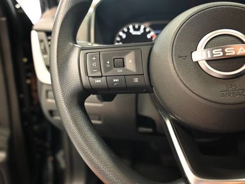 Used 2023 Nissan Rogue S AWD/4WD image 23