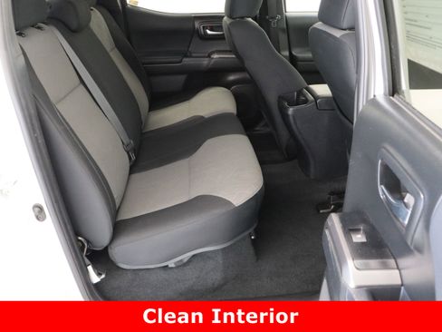 Used 2023 Toyota Tacoma TRD Off-Road w/ Technology Package image 34