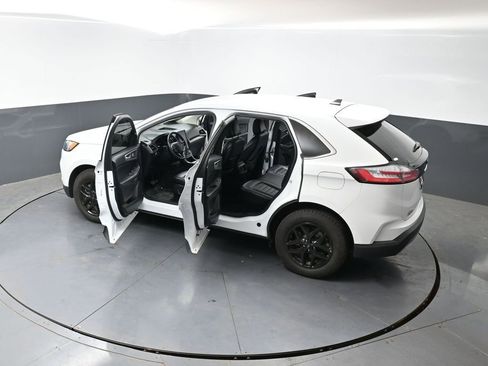 Used 2023 Ford Edge SEL AWD/4WD image 56