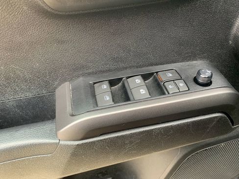 Used 2022 Toyota Tacoma TRD Sport image 13