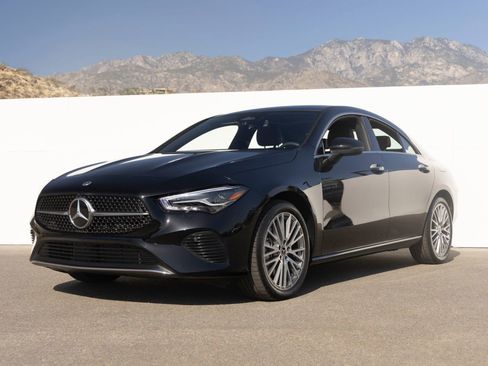 Used 2026 Mercedes-Benz CLA 250 4MATIC image 1