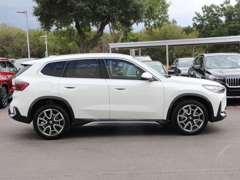 Used 2026 BMW X1 xDrive28i w/ Convenience Package AWD/4WD image 9