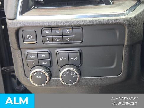 Used 2025 Chevrolet Tahoe LT AWD/4WD image 28