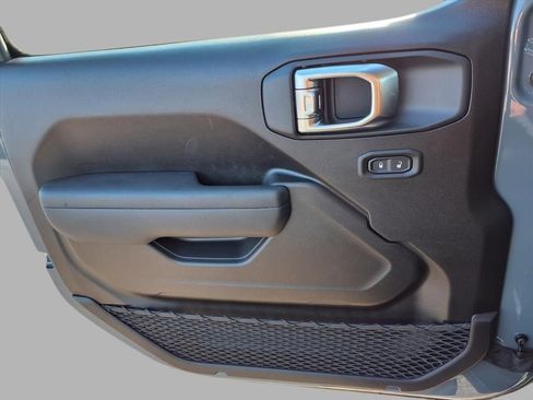 New 2026 Jeep Gladiator Sport image 15